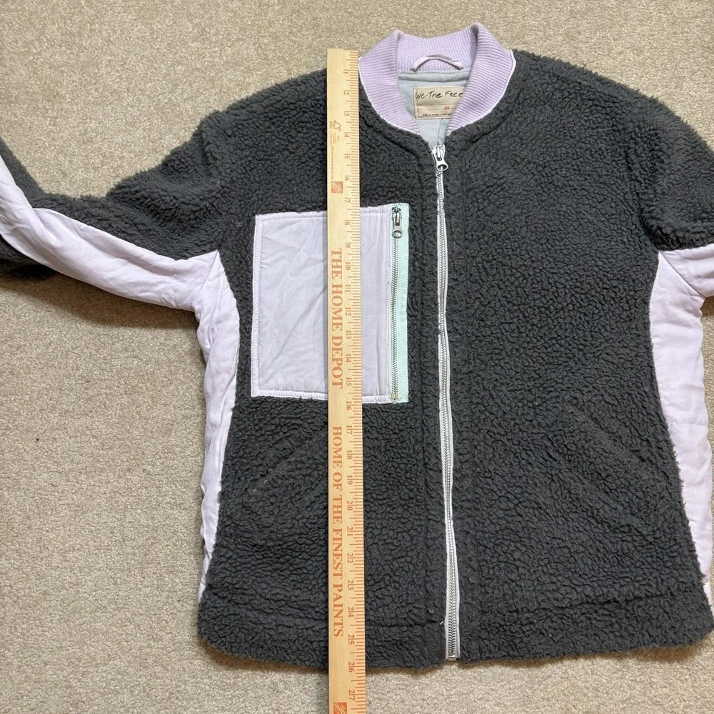 We The Free Rivington Sherpa Jacket FP Womens XS Zip Pockets Gray Pink‎ Bomber